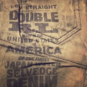 Low straight denim jeans